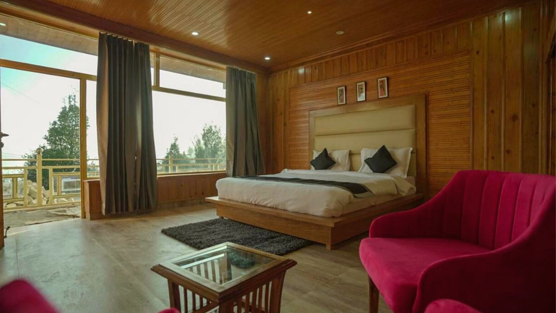 Swiss Room With Balcony